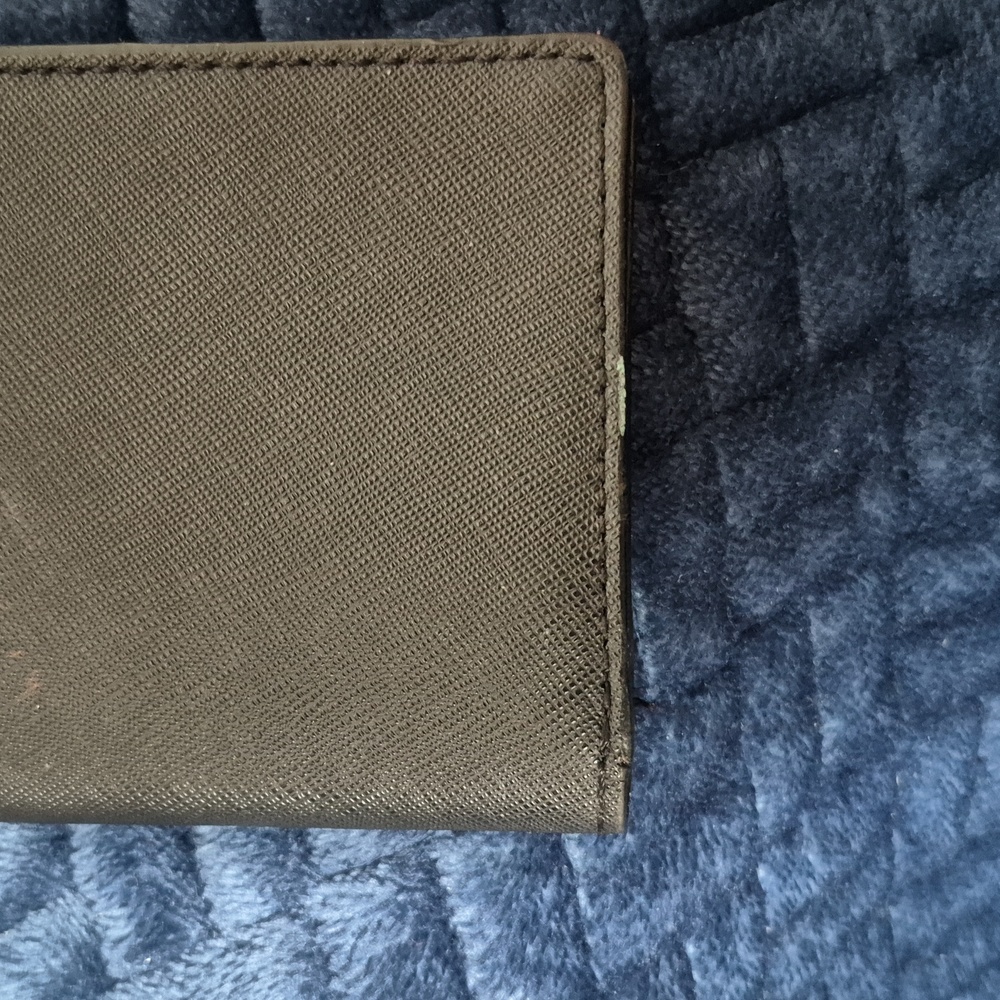 Michael Kors Small Black Wallet, EUC! - Picture 7 of 14